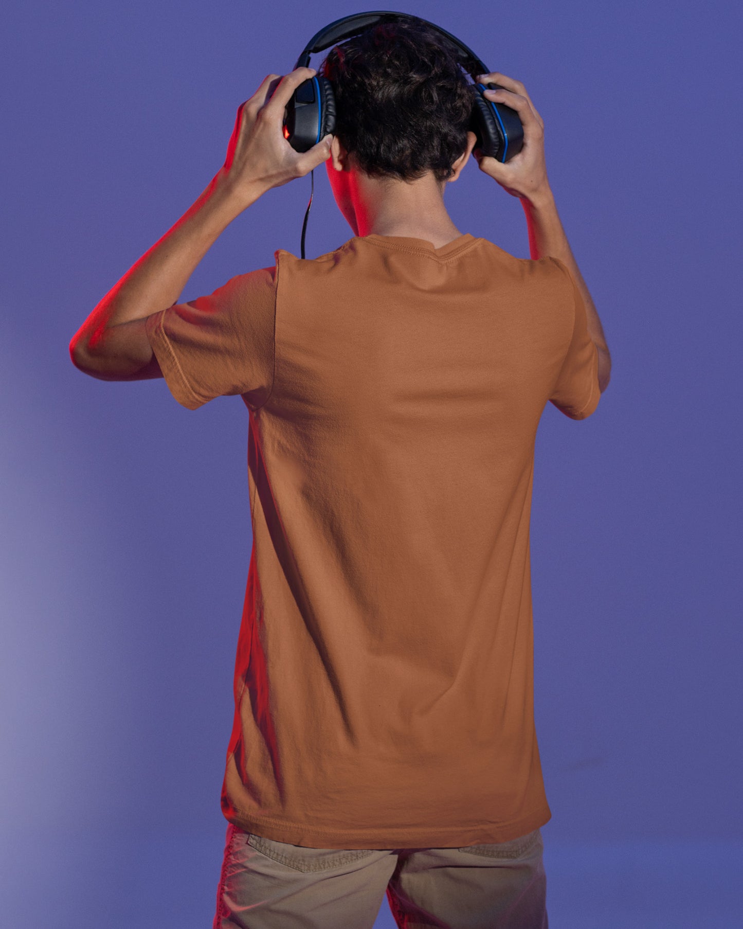 Solid Regular Fit: Adobe